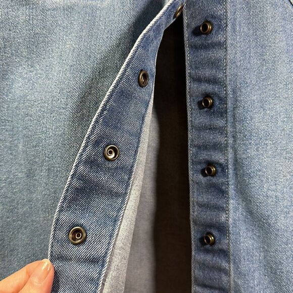 LEVI’S Women’s Snap Down Denim Jean Skirt Blue Size 30 - Picture 5 of 10